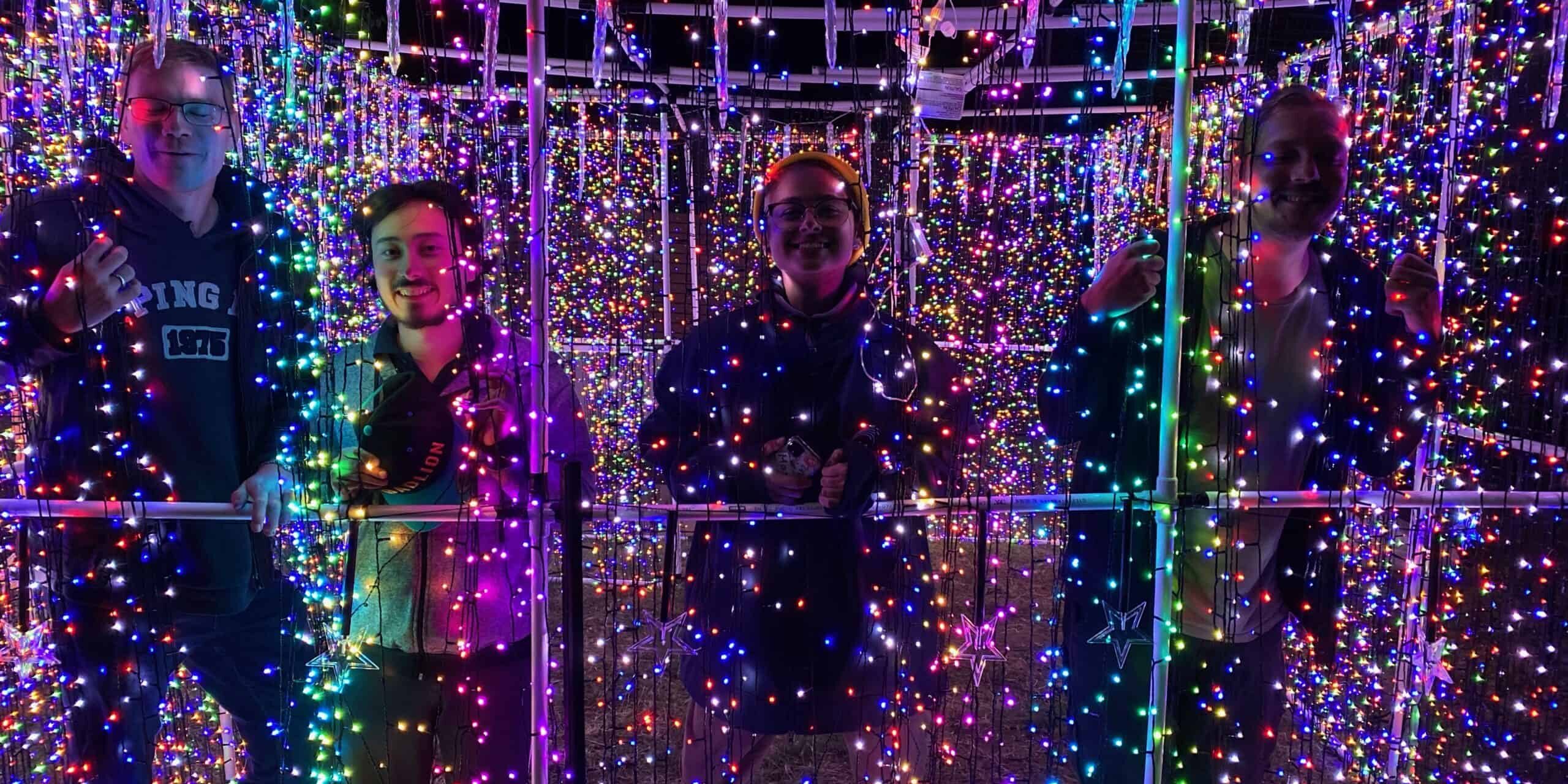 aie-christmas-lights-05